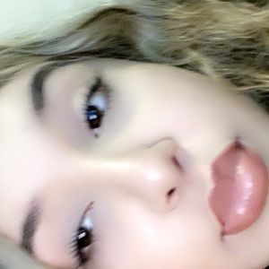 Meet your Posher, Mariel